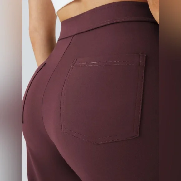 NWT Halara DayStretch High Waisted Pockets Burgundy Casual Pants Size XL - Picture 4 of 5